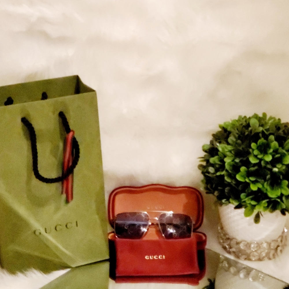 Authentic Gucci Monogram Sunglasses - image 1